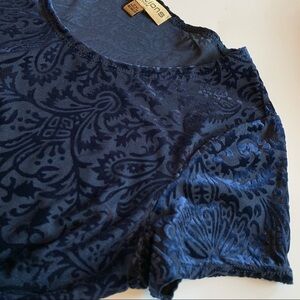 Navy blue paisley burnout short sleeve baby tee top fall winter night out sexy